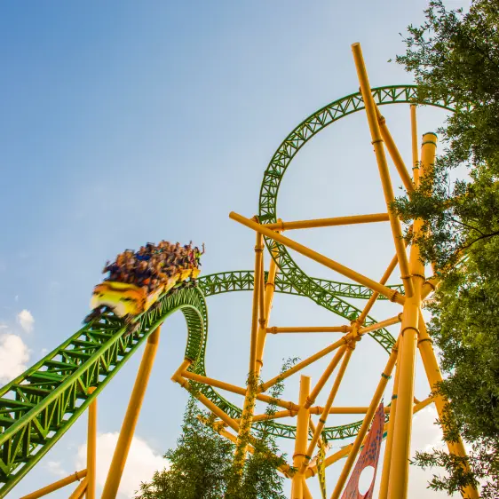 Ingresso 1 Dia Busch Gardens Tampa com até 6 Refeições Completas - Adulto ou Criança - Válido por 1 ano após a emissão. Data selecionada para uso: 30/12/2025